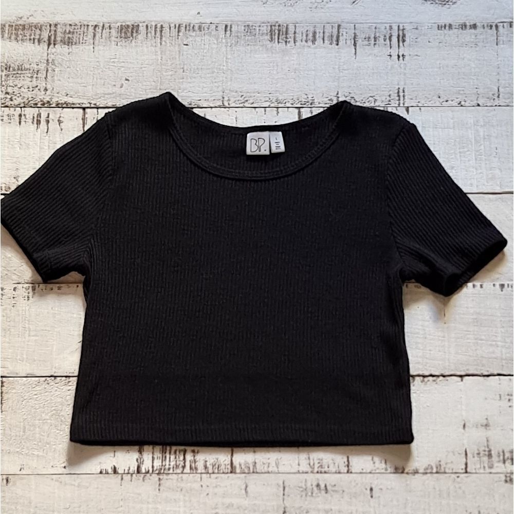 BP Cropped Top Black Large (Juniors)